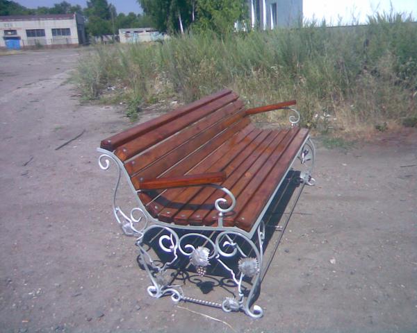Кованая скамейка производитель ИП Чернецов
